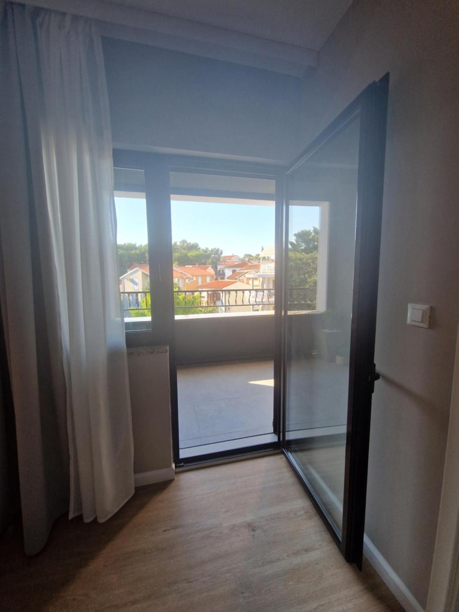 Apartments Jasna Ровин Стая снимка